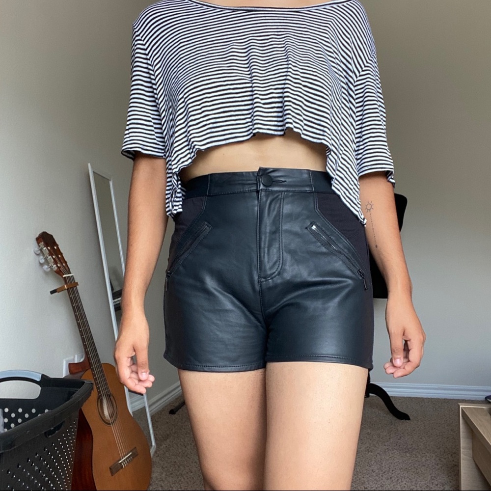 Leather/elastic shorts